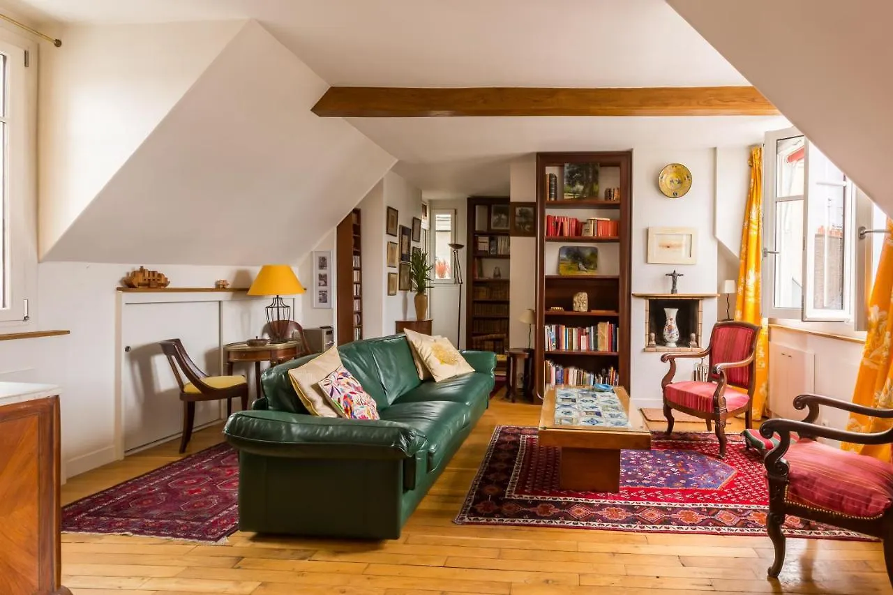 Veeve - Views To The Eighth Apartment Paris